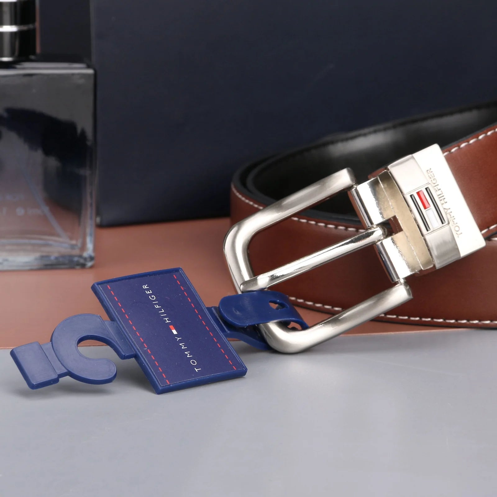 حزام دبل فيس تومي هيلفيغر للرجال