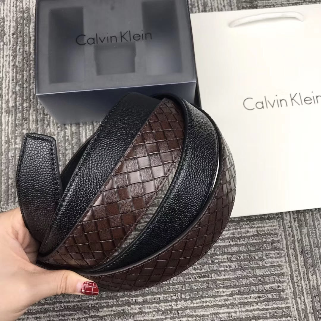 حزام كالفن كلاين رجالي بلون اسود وبني